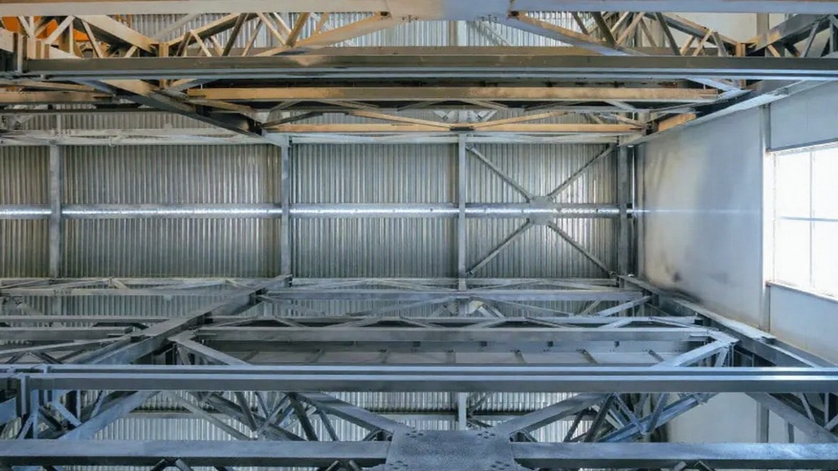 مهاربند سقف (Ceiling Brace)