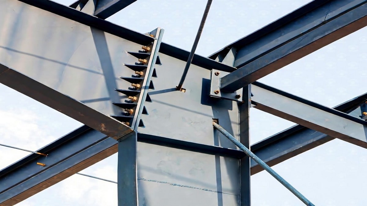 نحوه اتصال استرات در سوله‌ها